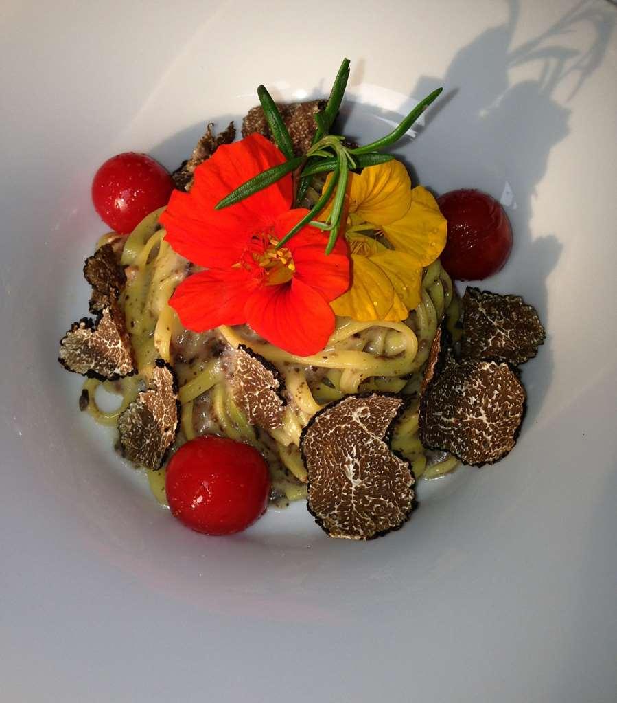 Ara Hotel Comfort Ingolstadt Restaurant billede